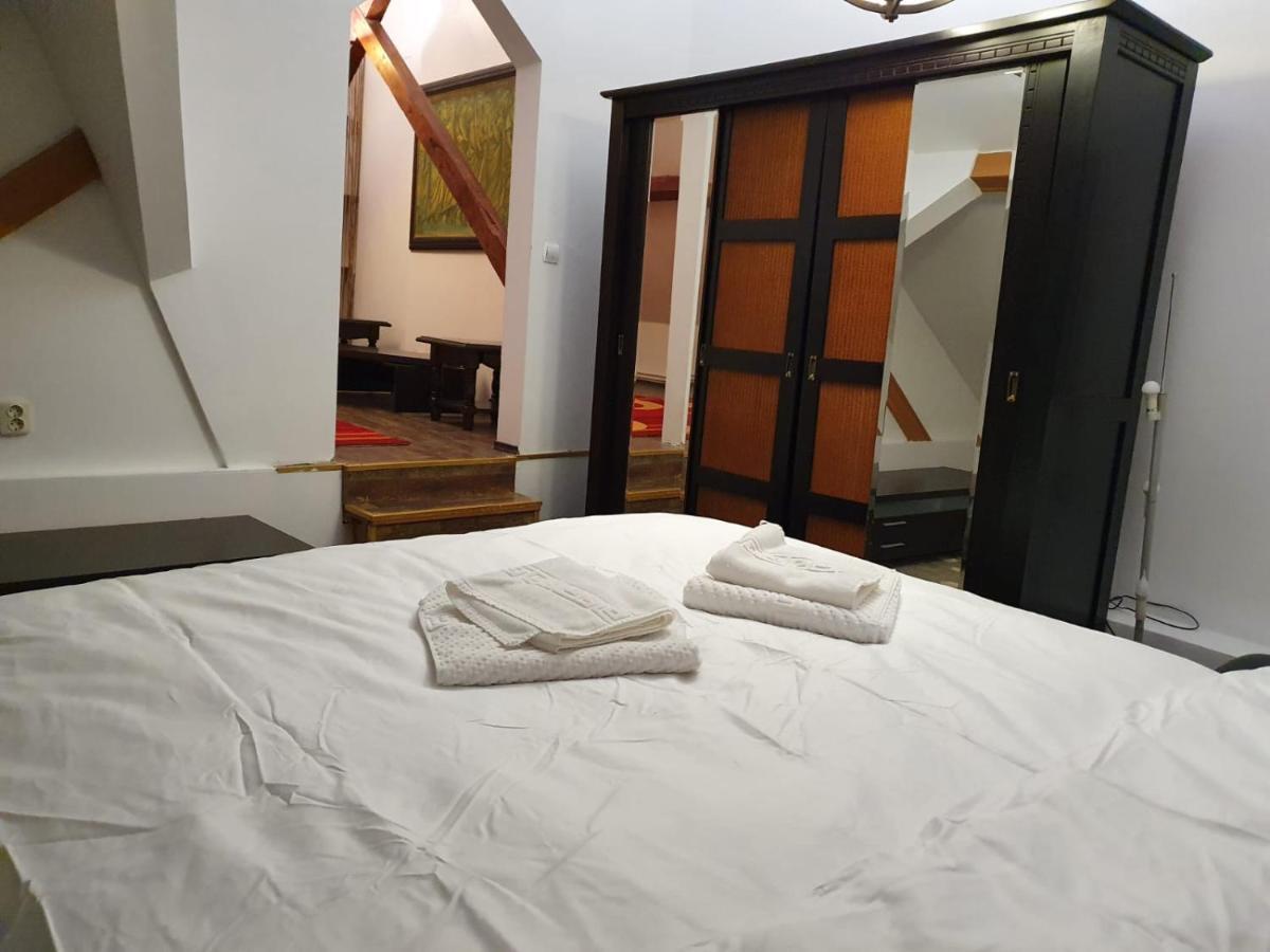 Apartament Roma *
