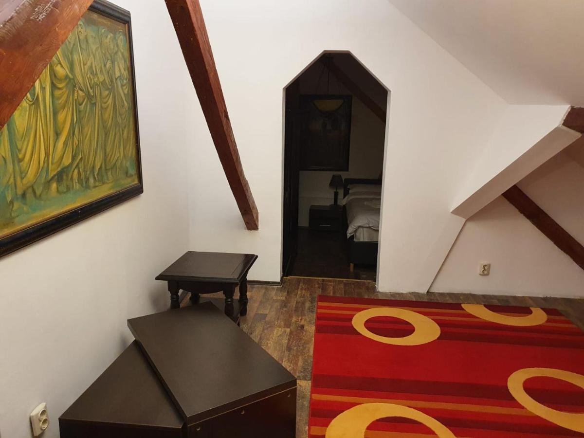 Roma Apartament *